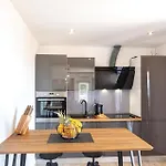 3 Bedroom Lovely In *