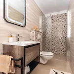 Apartman Awesome In