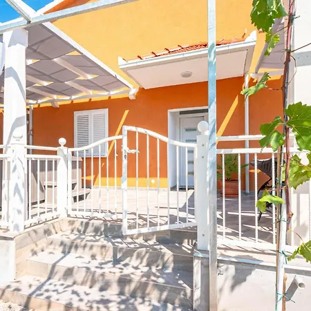 In With House Sea View