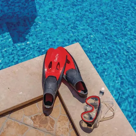 Апартаменты Awesome In Оребич