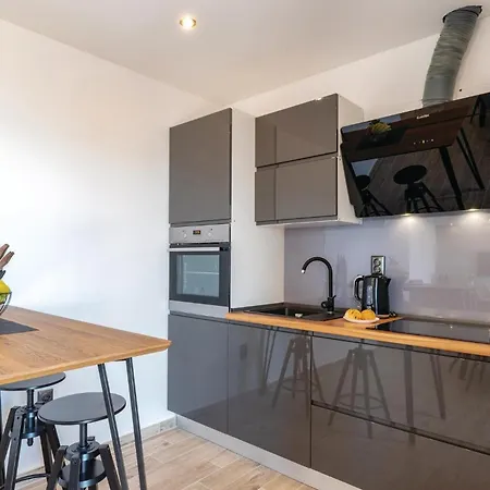 Apartment In With House Sea View