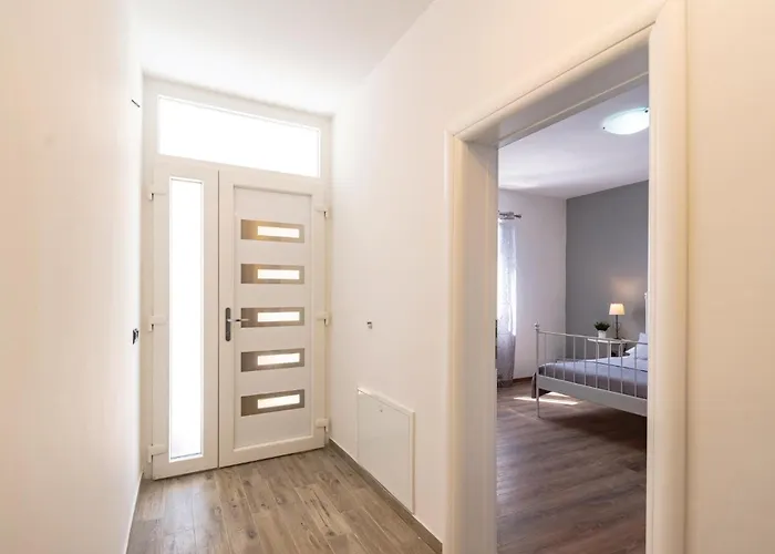 Awesome In Apartment *